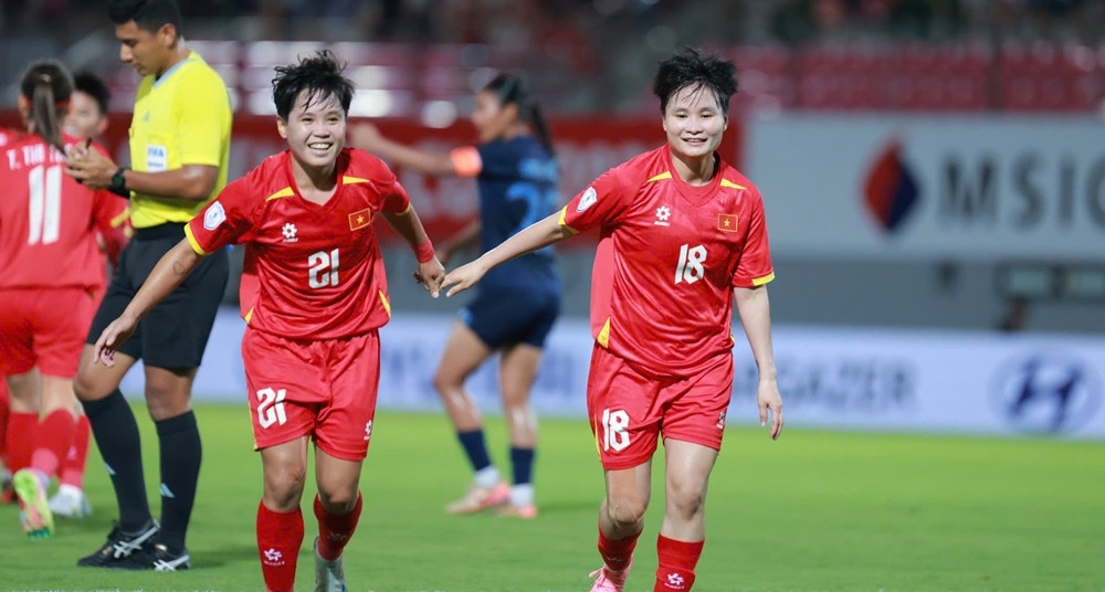 Video bóng đá nữ Việt Nam 6-0 Campuchia: Chủ nhà &amp;apos;đánh tennis&amp;apos;