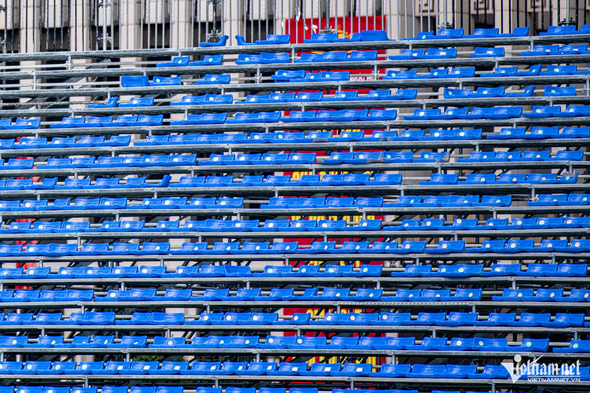W-DUYETBINH2.9_quangtruongBaDinh (1 of 1) 3.jpg