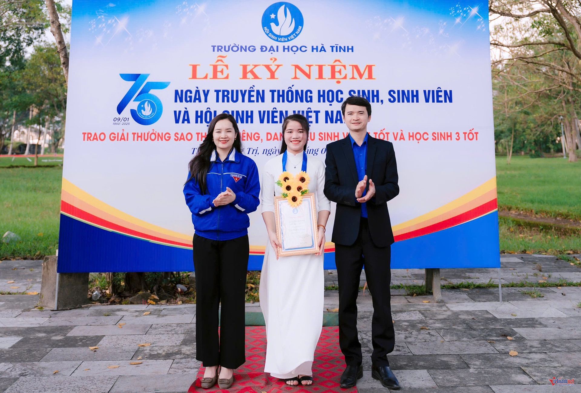 W-sương3 copy.jpg