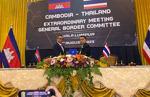 Campuchia - Thái Lan đạt đột phá, ký thỏa thuận ngừng bắn 13 điểm