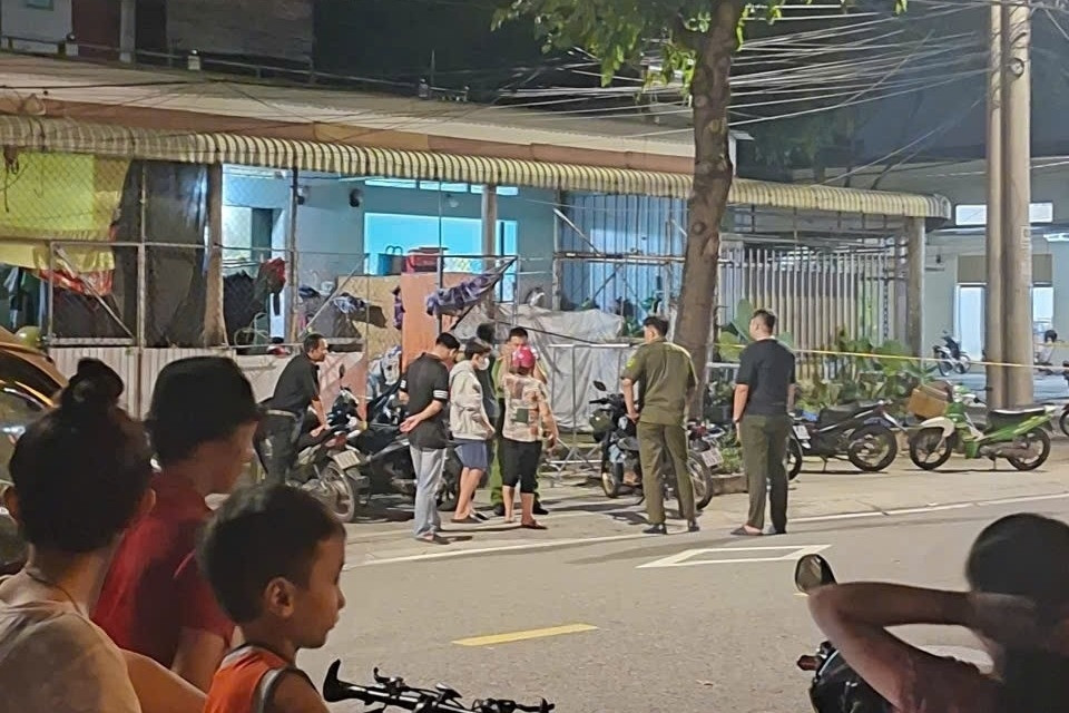 Nghi án chồng sát hại vợ rồi tự sát trong phòng trọ ở TPHCM