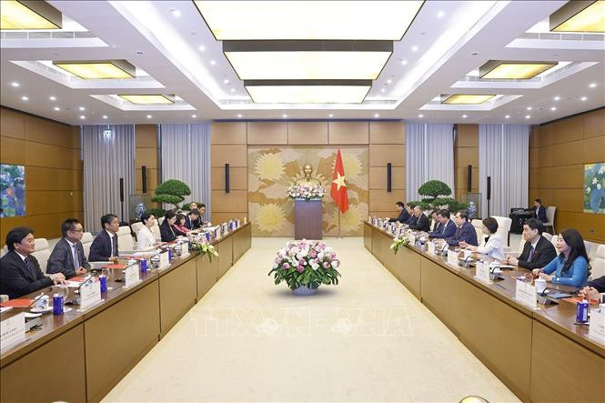 nghi si 070825 2.jpg