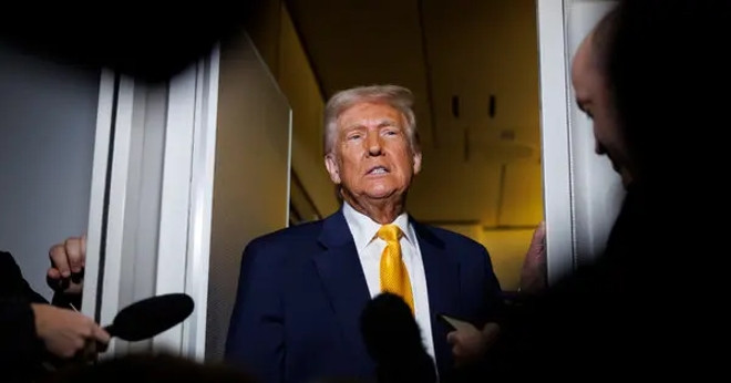 Ông Trump dọa áp thuế mới với Trung Quốc, Ấn Độ bảo vệ quyền mua dầu của Nga