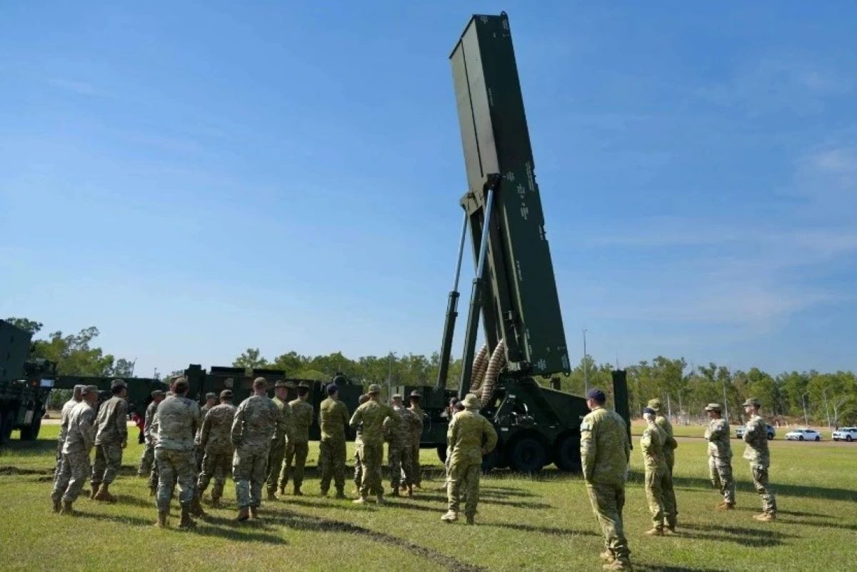 Tên lửa siêu thanh Dark Eagle của Mỹ.jpg