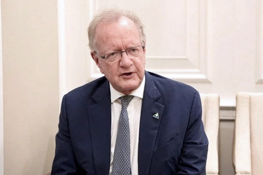 Thuế 20% và chiến lược dài hạn cho xuất khẩu Việt Nam