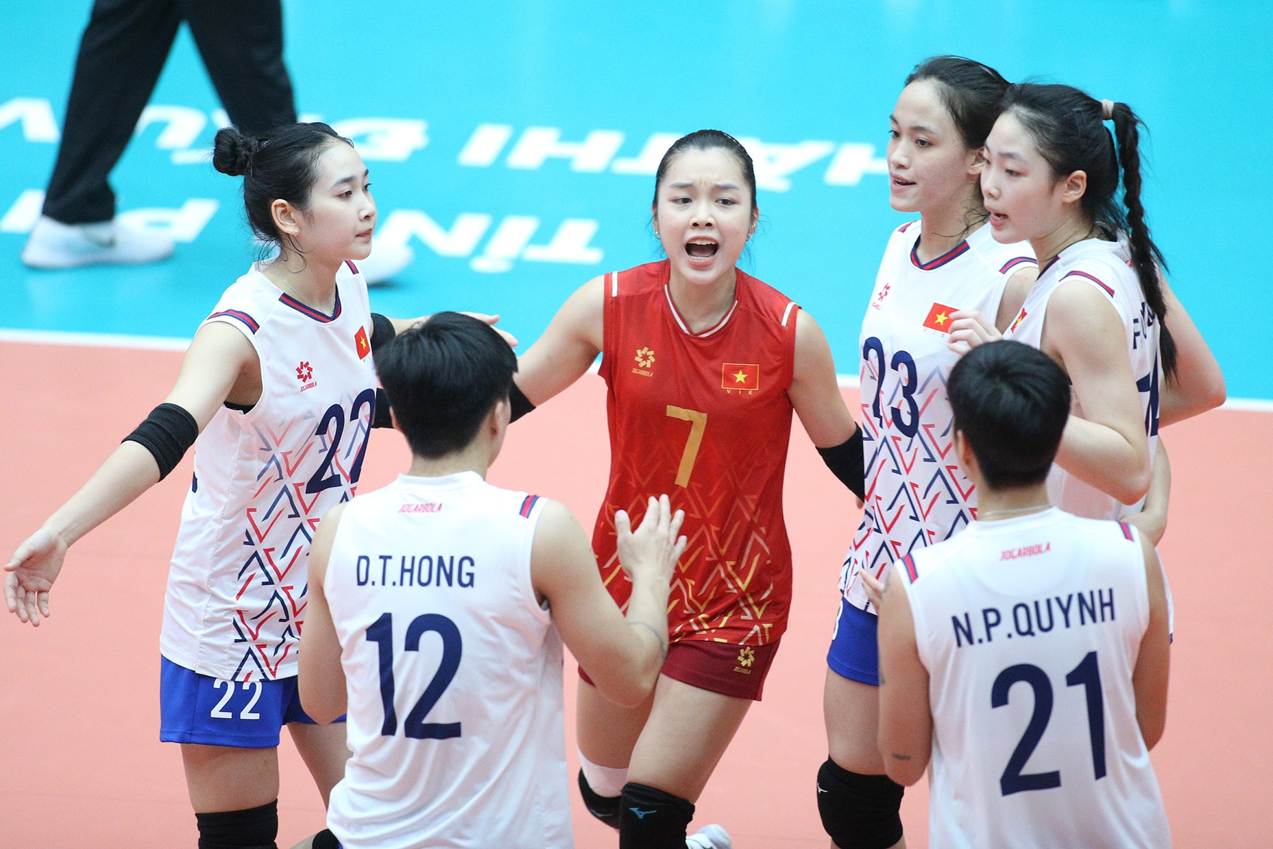 Bóng chuyền nữ Việt Nam thắng trận lịch sử tại giải U21 thế giới