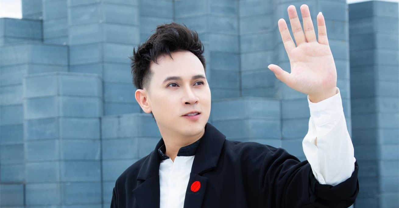 Tuổi 50 ca sĩ Nguyên Vũ: Lên chức viện phó, rất...