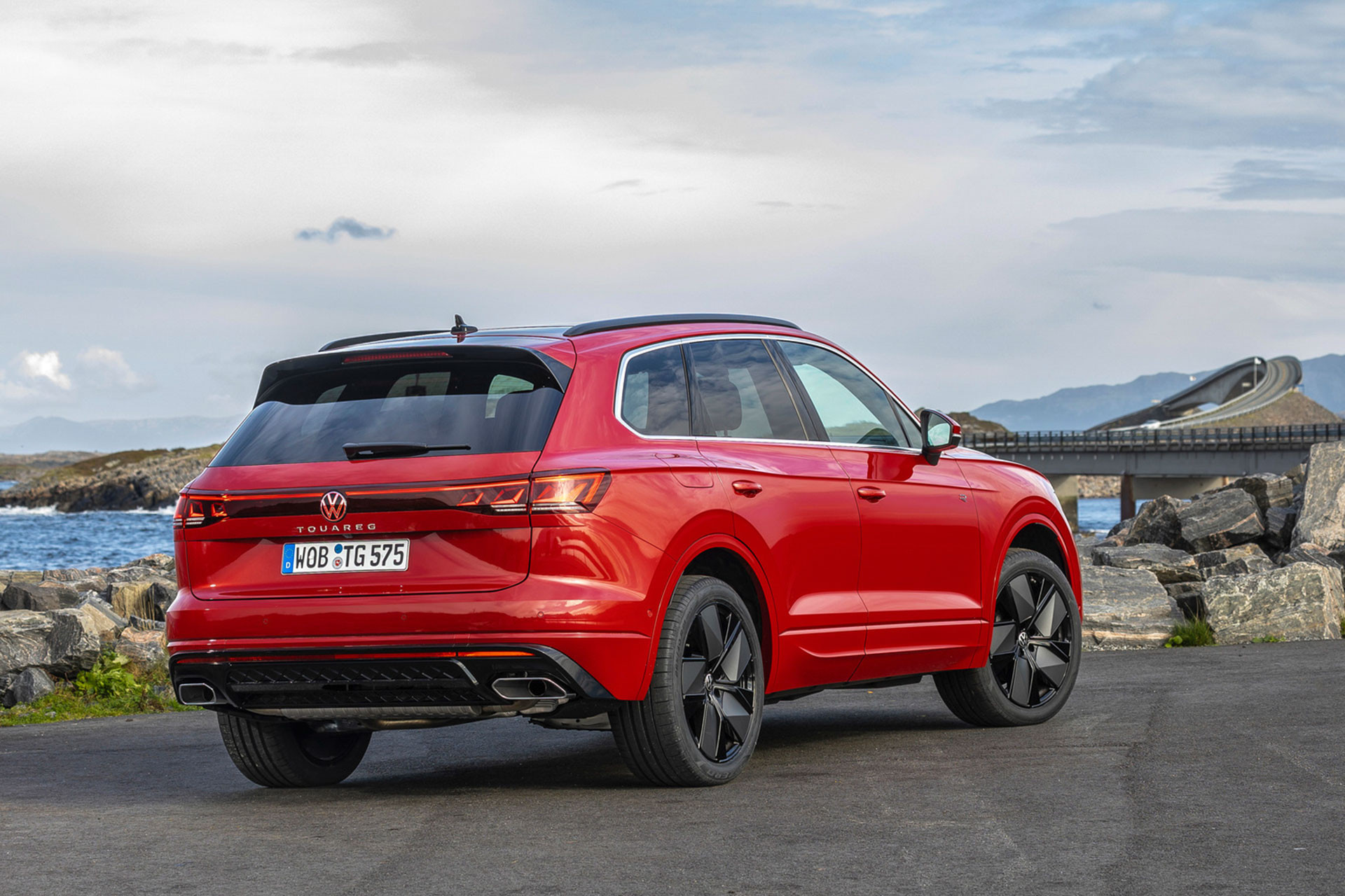 Volkswagen Touareg 2024 (5).jpg