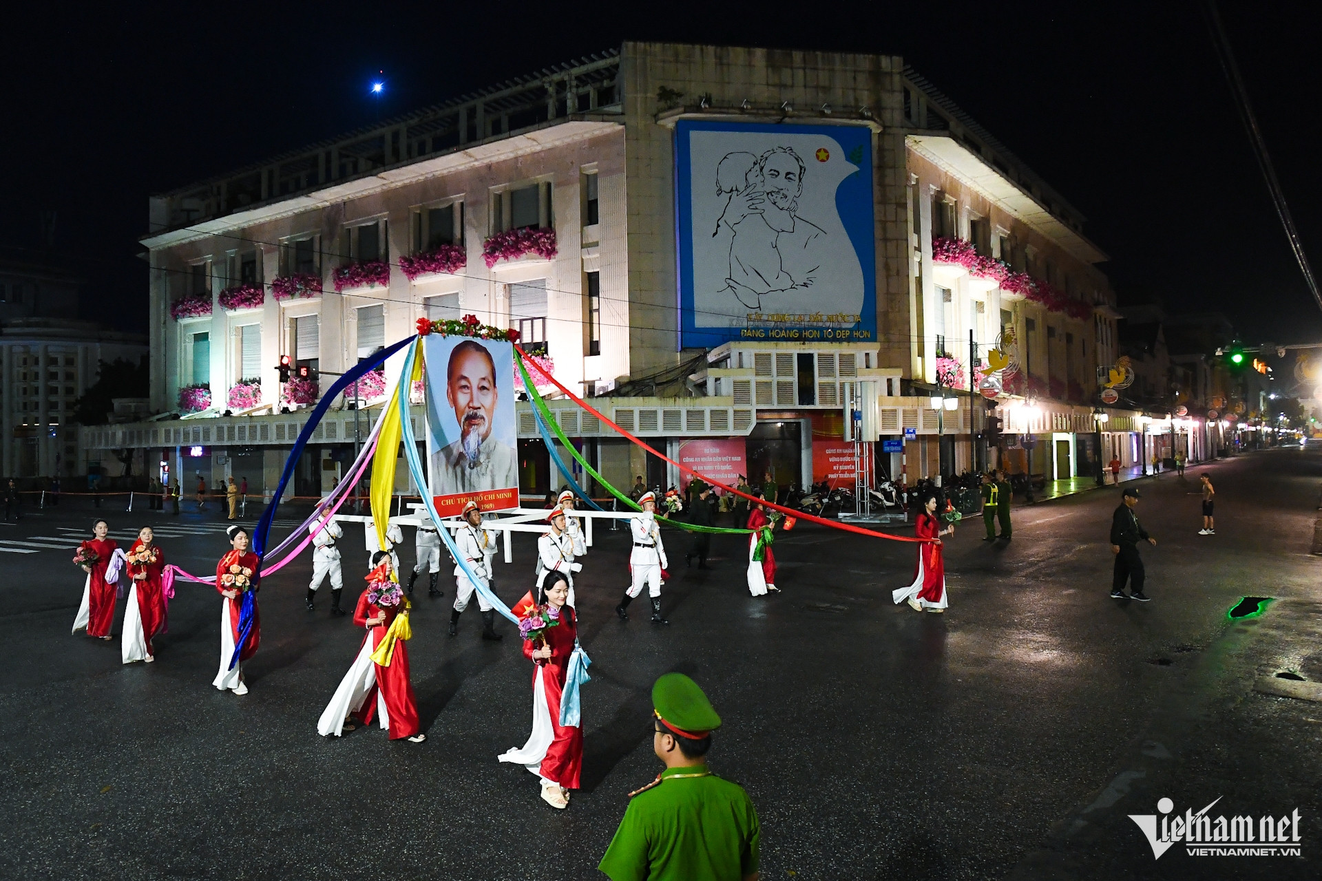 W-cong an   dieu binh dieu hanh (1).JPG.jpg