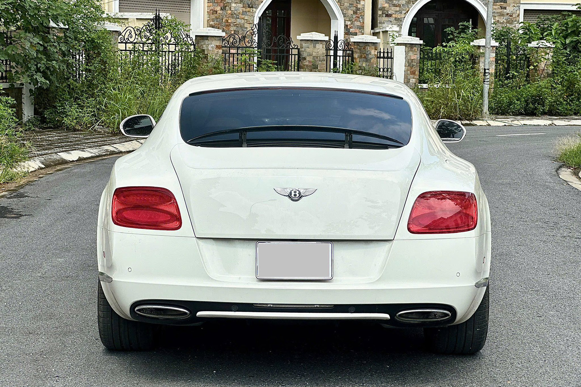 bentley continental 4.jpg