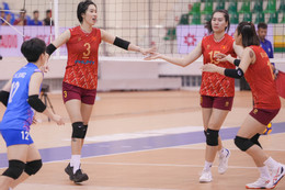 Bóng chuyền nữ Việt Nam ra quân thuận lợi ở chặng 2 SEA V.League 2025