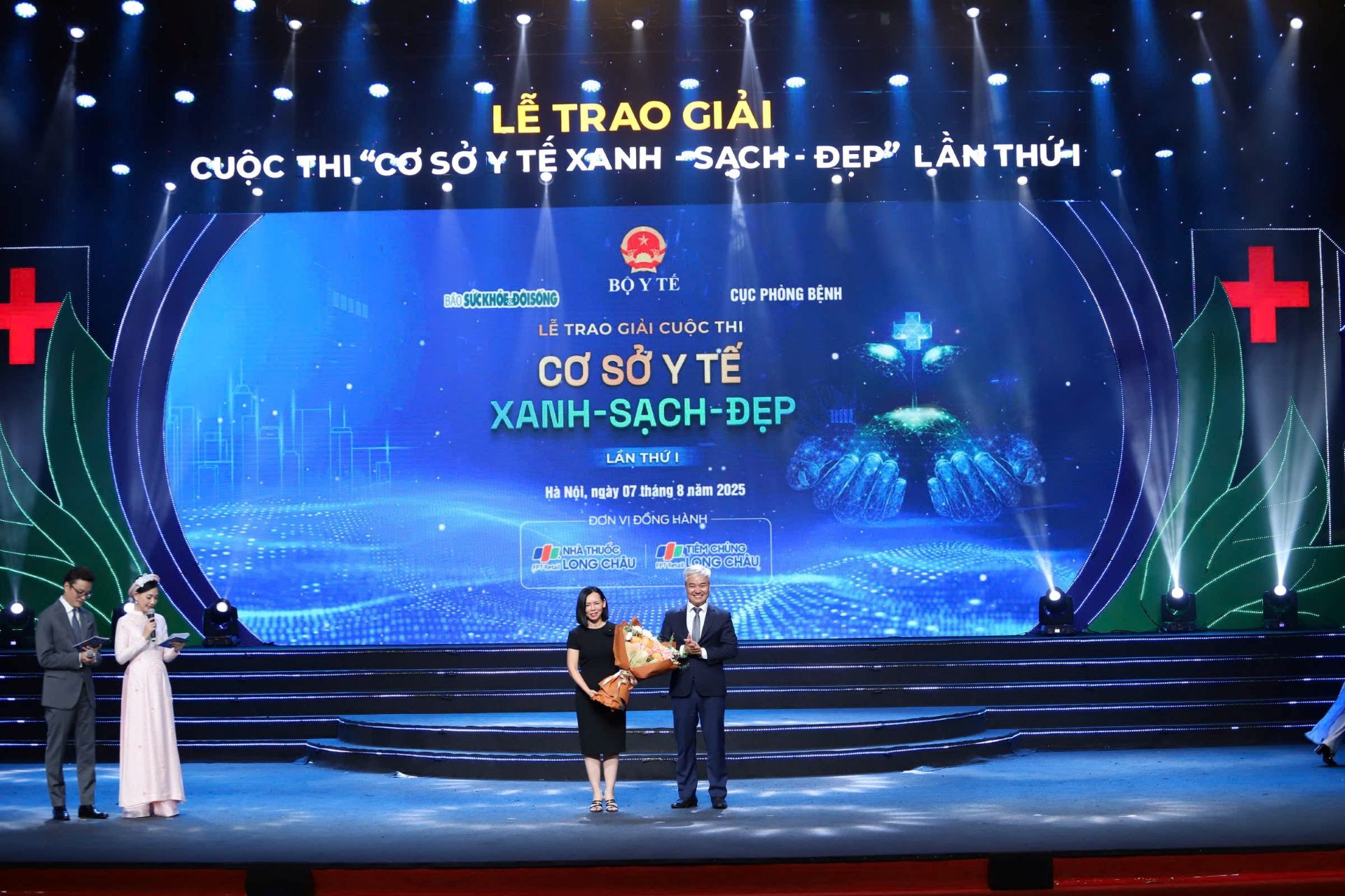 Long Châu đồng hành cùng cuộc thi ‘Cơ sở y tế Xanh - Sạch - Đẹp’ lần thứ I