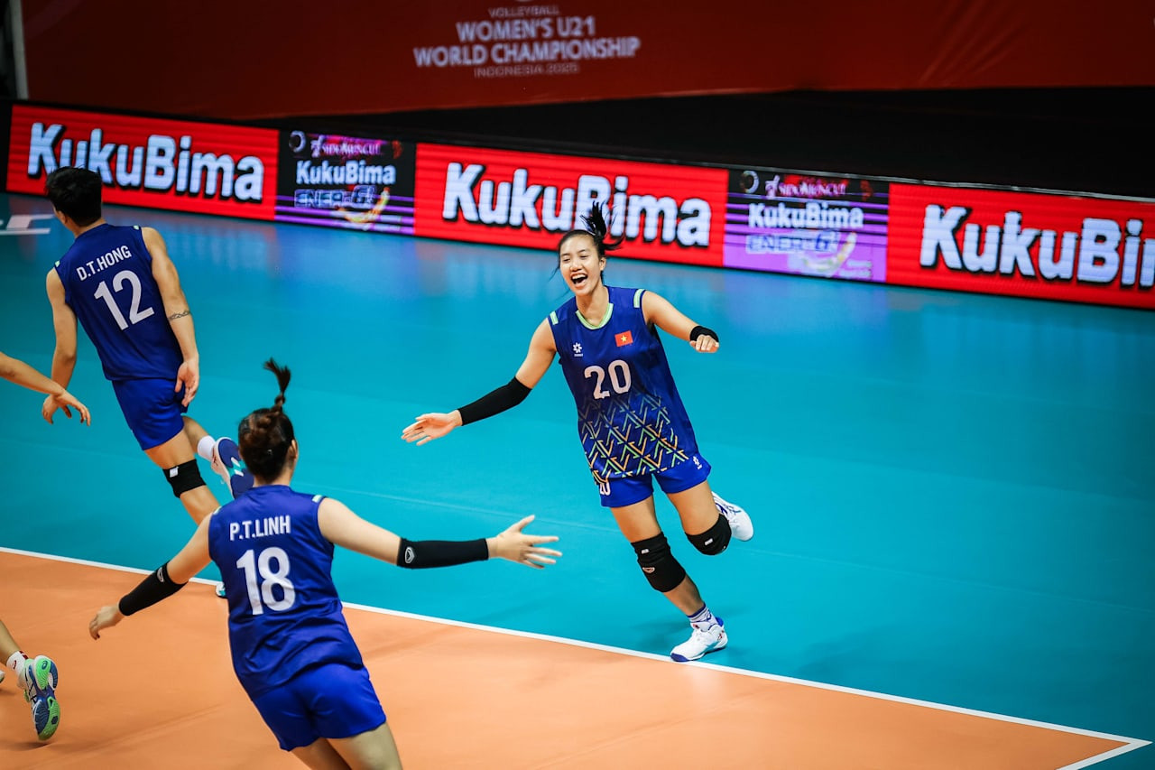 u21 bong chuyen viet nam Serbia 1.jpg