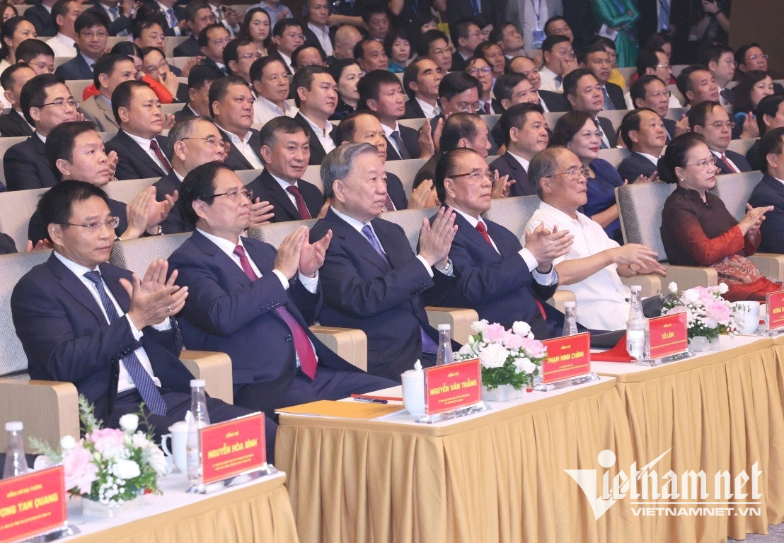 W-tai chinh 1.jpg