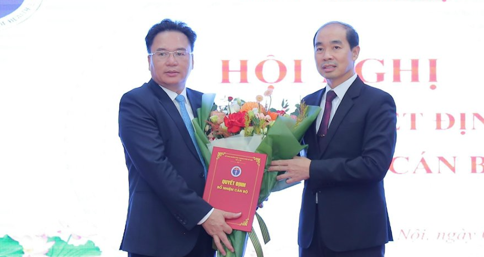 Hai bệnh viện công lập lớn ở Hà Nội có giám đốc, người quản lý mới