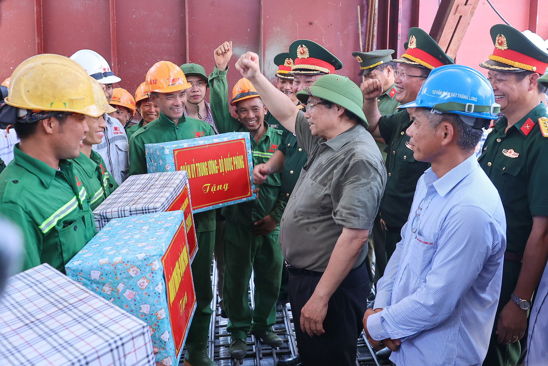 img8927 17547209323161253074225.jpg