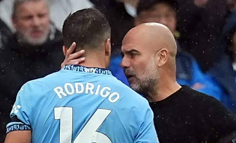 Rodri Pep Guardiola IMAGO.jpg
