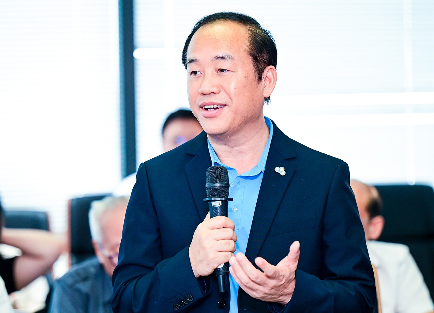 Tham luận 2. PGS.TS NGUYỄN THANH TÙNG PHÓ CHỦ TỊCH TẬP ĐOÀN CMC, HIỆU TRƯỞNG TRƯỜNG ĐH CMC _ 2.jpg
