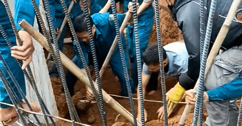 Thi công tường chắn chống sạt lở ở Quảng Ngãi, 1 người bị vùi lấp tử vong