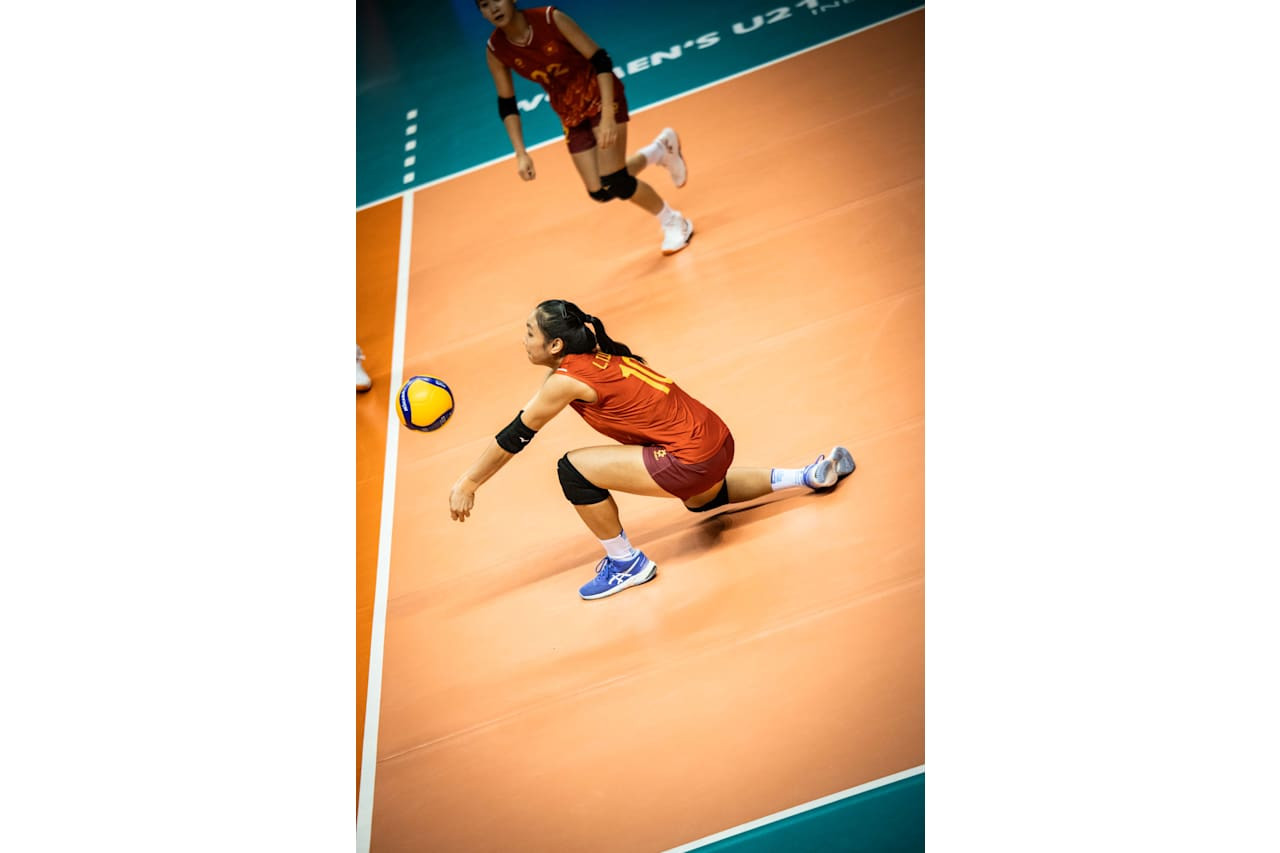 u21 bong chuyen viet nam 9.jpg