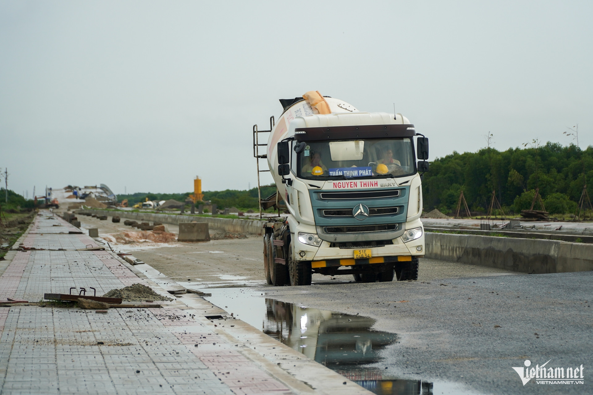 W-Cảng Cái Mép Thị Vải Nguyễn Huế.jpg