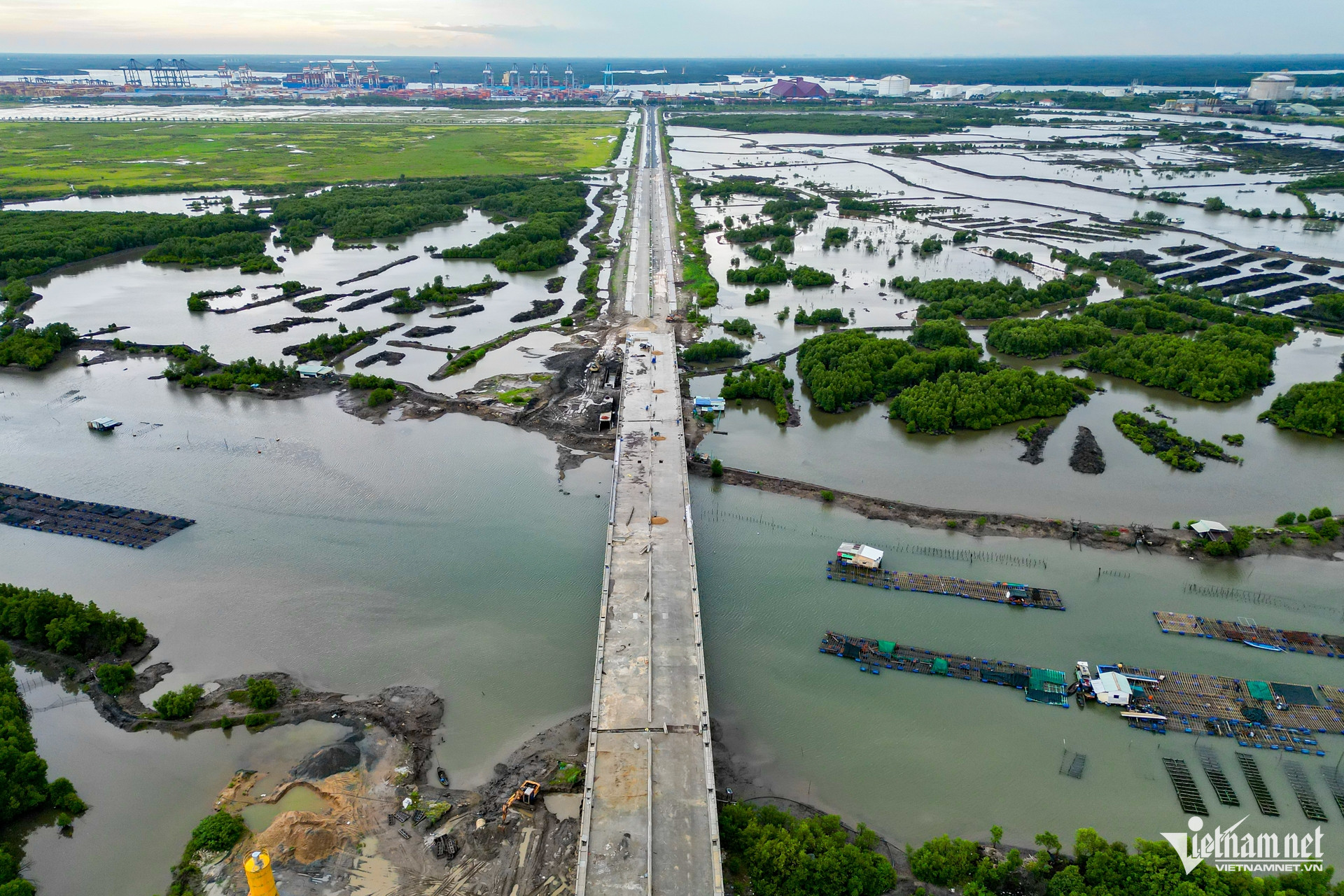 W-Cảng Cái Mép Thị Vải Nguyễn Huế 8.jpg