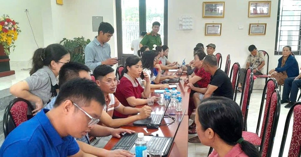 Kho bạc Nhà nước cập nhật số tiền các xã, phường rút để tặng quà 2/9 đến 11h trưa nay