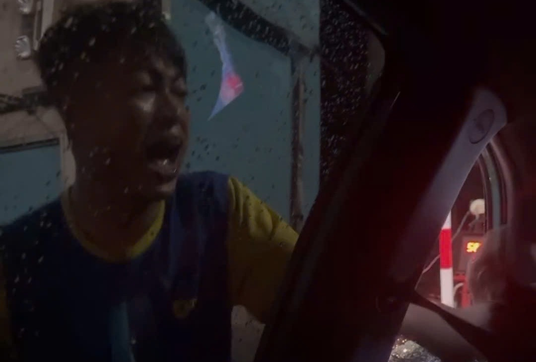 Bản tin chiều 1/9: Ô tô bị chặn đầu, đập vỡ kính, tài xế tiết lộ điều khó tin