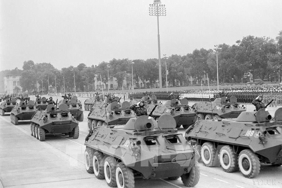 Ẩn số ở lễ duyệt binh có lượng máy bay lớn nhất của 40 năm trước