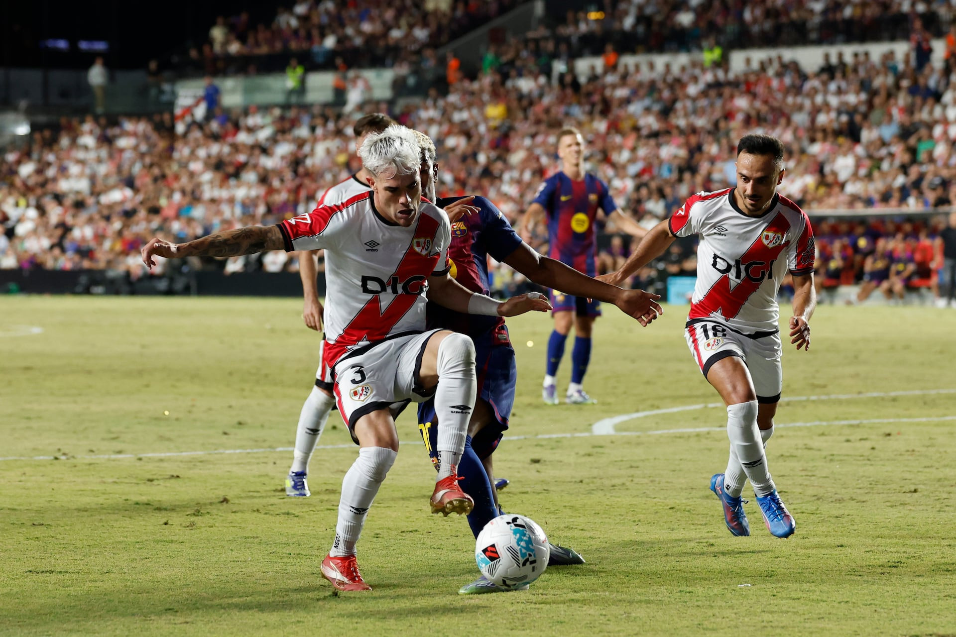 AS - Lamine Yamal Rayo Barca.jpg