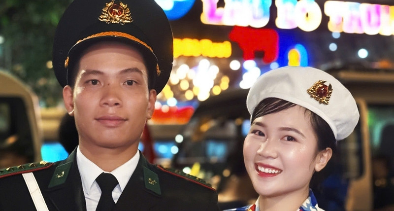 Gặp nhau 2 lần ở A80, anh lính biên phòng và nữ...
