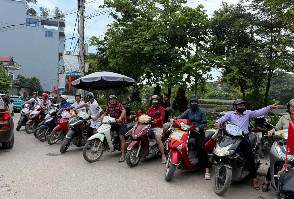 Khách đổ về triển lãm thành tựu đất nước, hành động của người dân ở Hà Nội nhận triệu lời khen