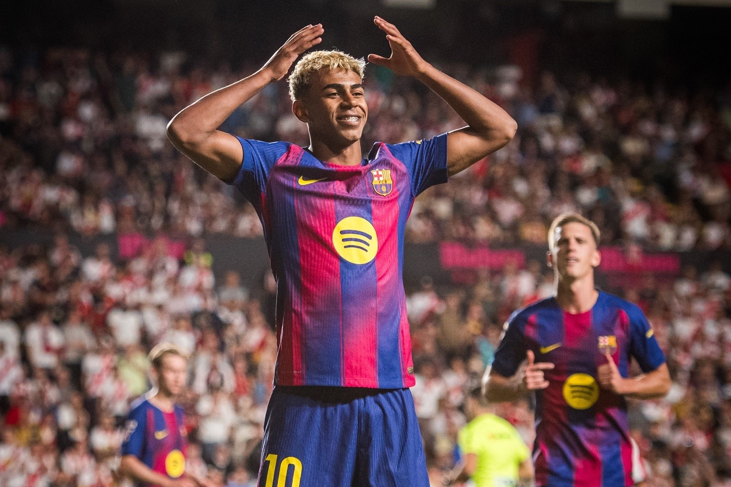 Lamine Yamal lập công, Barca tuột chiến thắng trên sân khách