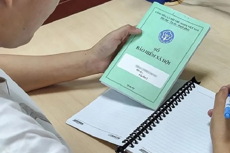 Sức khỏe suy giảm do bệnh nặng lâu ngày, tôi có được xin nghỉ hưu sớm?