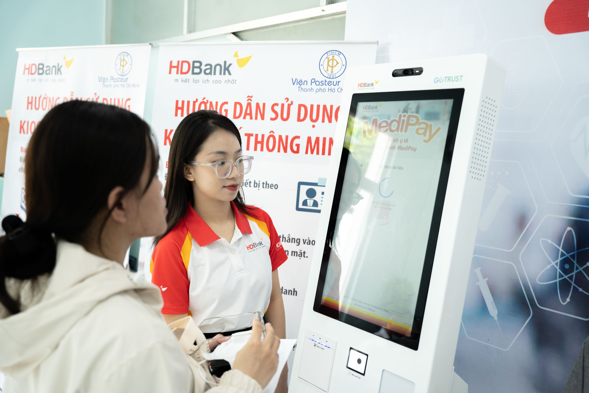 HDBank4.jpg