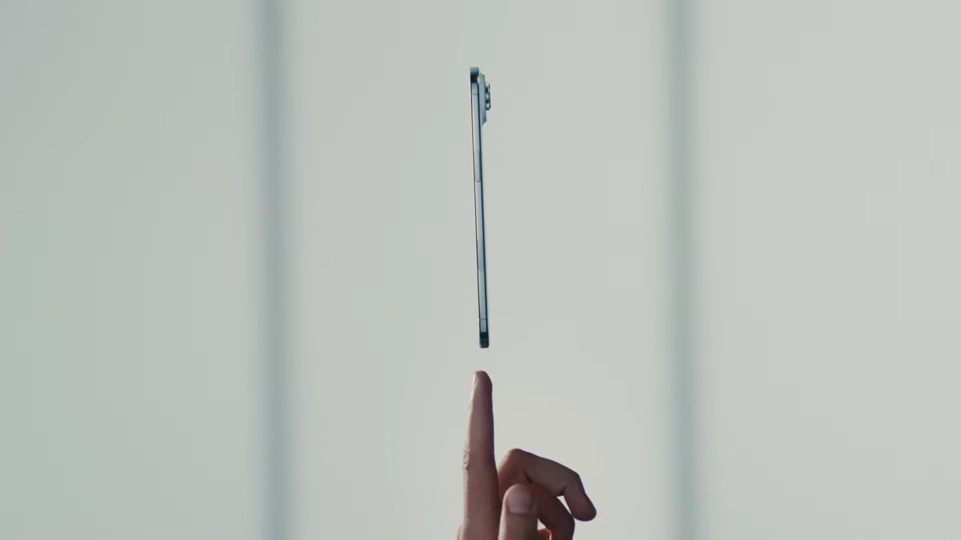 iPhone Air 3.png