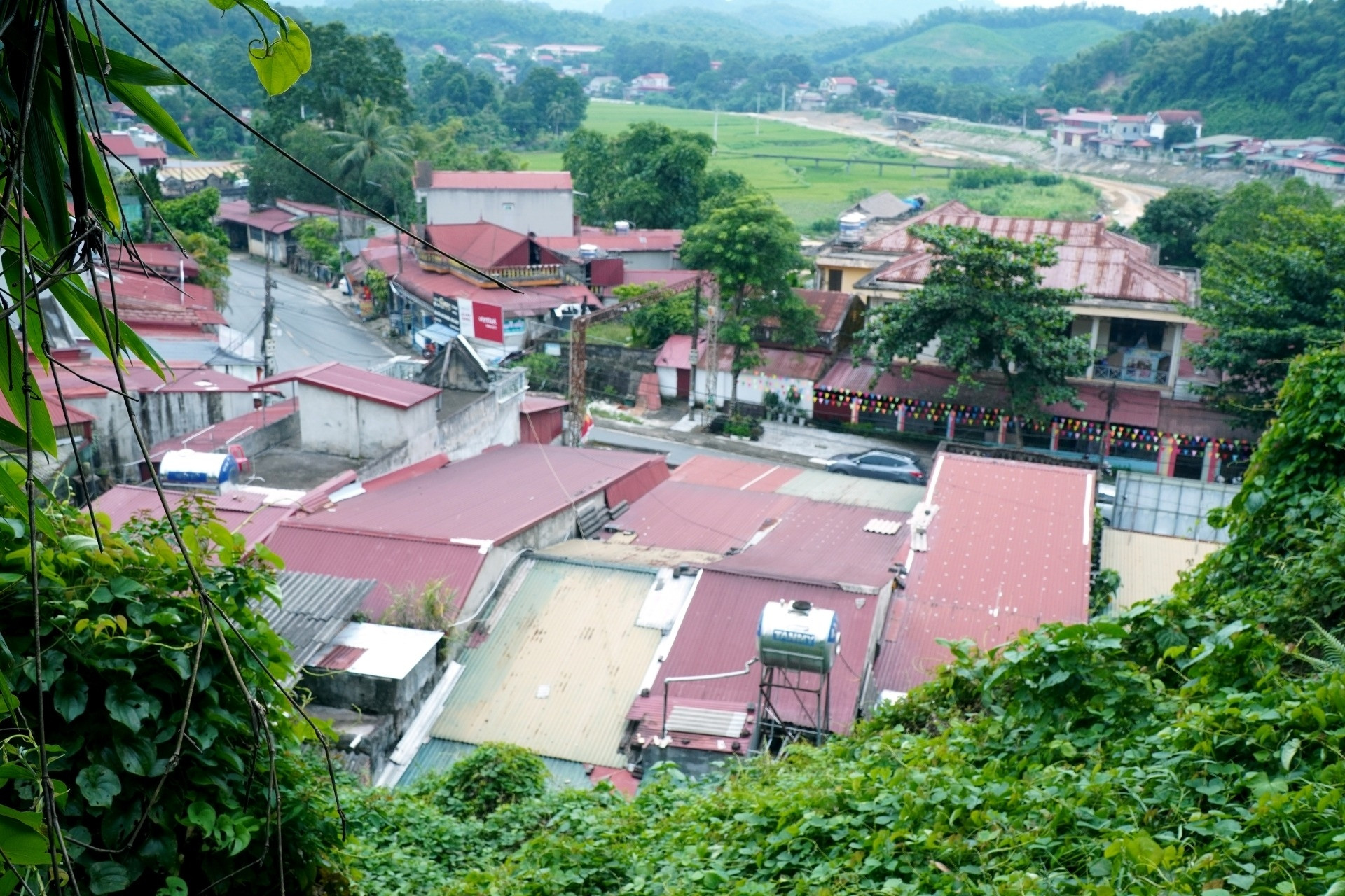 Lý do hàng chục hộ dân Thanh Hóa không dám ở nhà mỗi khi trời mưa lớn