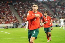 Ronaldo lập công, Bồ Đào Nha thắng kịch tính Hungary