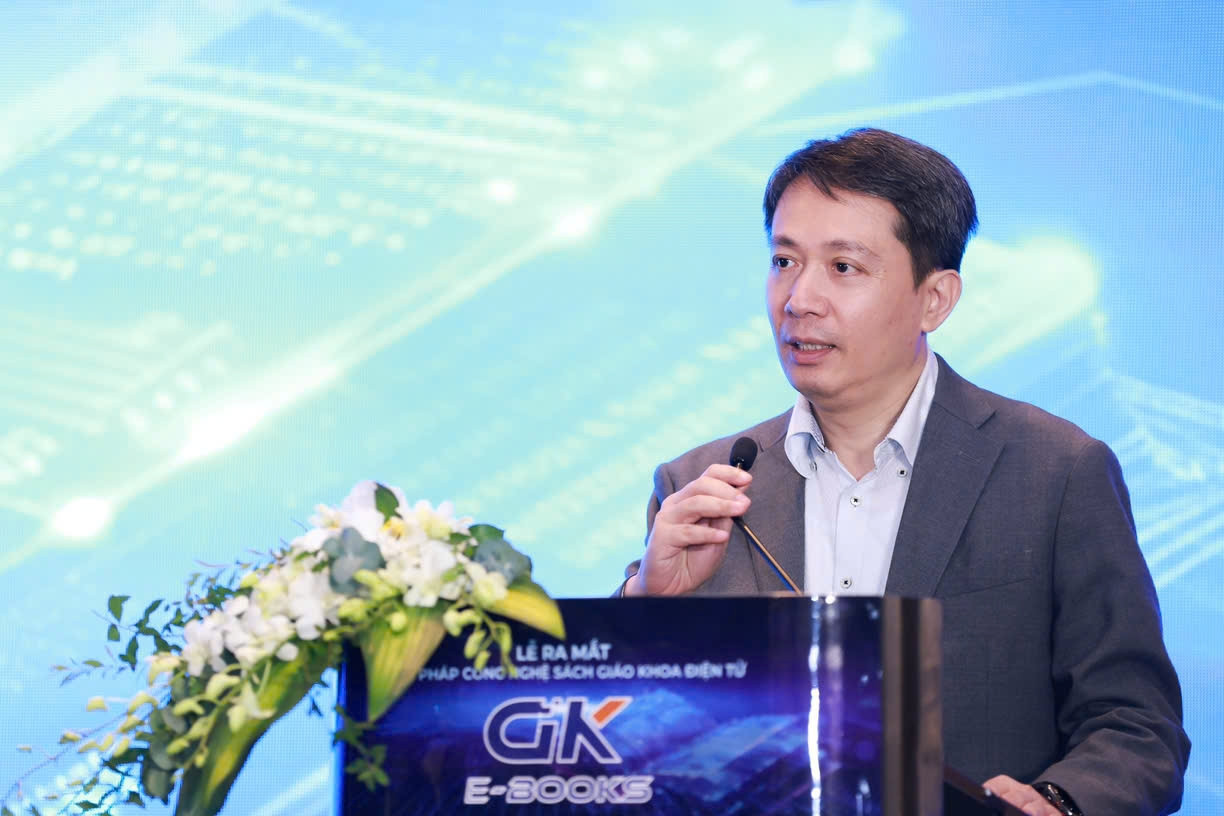 'Sách giáo khoa điện tử là bước chuyển đổi số trong giáo dục'