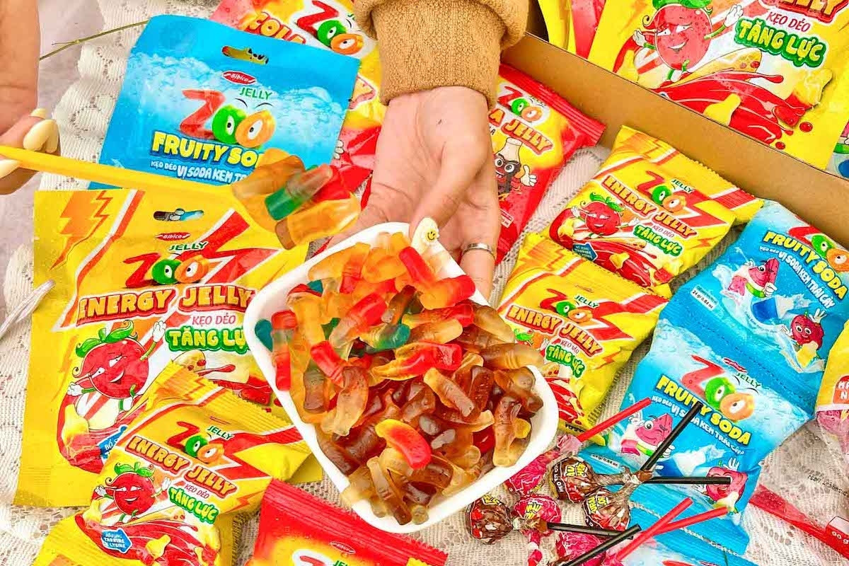 Vừa đạt doanh thu kỷ lục, vì sao hãng bánh kẹo lâu đời muốn rời sàn chứng khoán?