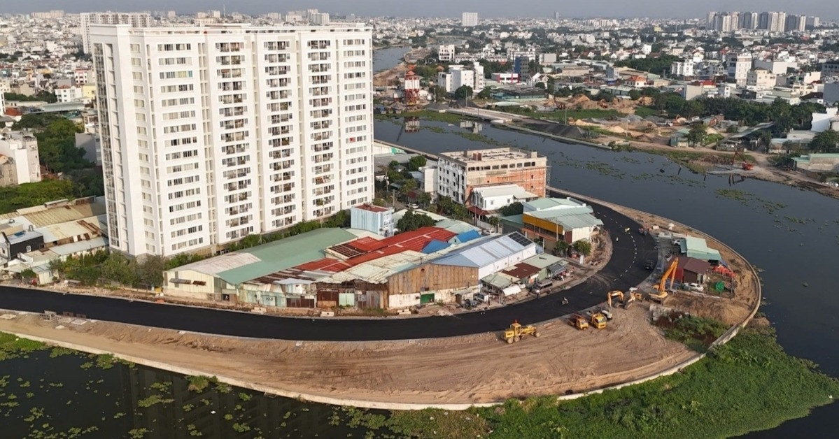 2 điểm nghẽn khiến dự án 9.000 tỷ cải tạo kênh dài nhất TPHCM chậm tiến độ