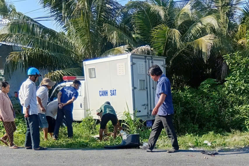 Bất ngờ va chạm với xe chở phạm nhân, người phụ nữ tử vong tại chỗ