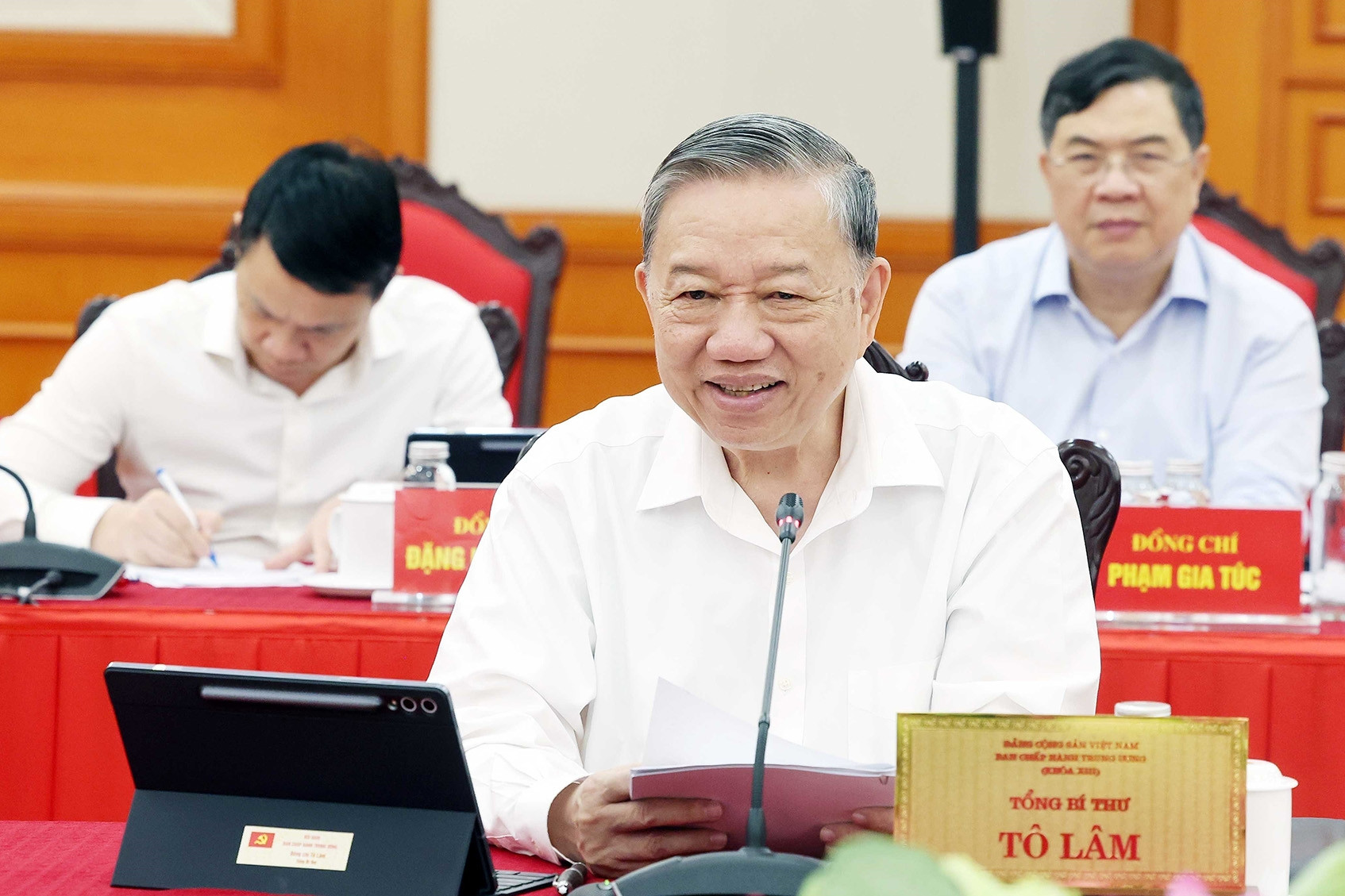 Bầu cử đại biểu Quốc hội, HĐND bảo đảm dân chủ, không phô trương, hình thức