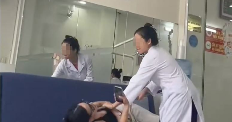 Chủ phòng khám nha khoa Tuyết Chinh hành hung khách sẽ đối diện mức án nào?