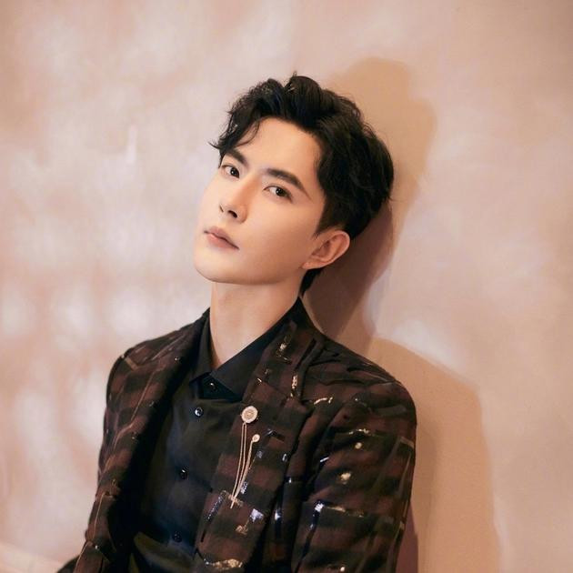 d0b3 iqmtvwu8887514.jpg