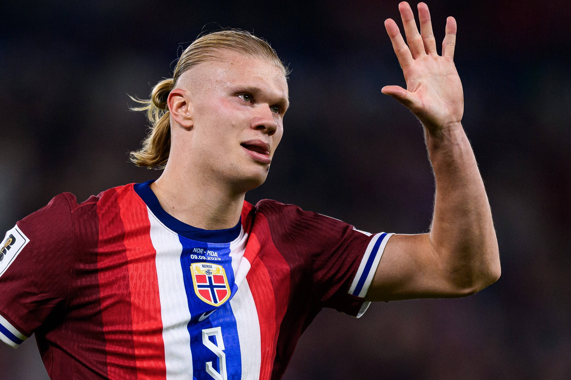 Đại chiến Man City vs MU: ‘Bàn tay nhỏ’ Haaland thách thức Quỷ đỏ