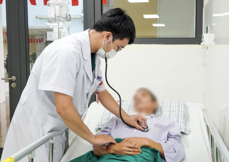 Người đàn ông thoát chết, bất ngờ với lý do đi ngủ quên đóng cửa lúc nửa đêm