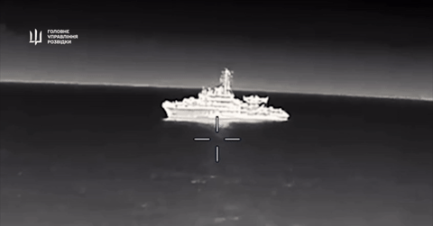 Máy bay Ukraine vô hiệu hóa tàu Nga đang tuần tra trên Biển Đen