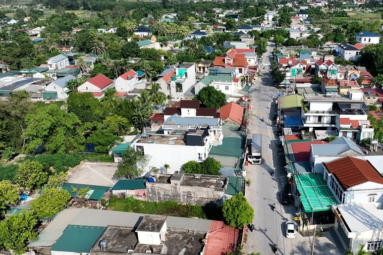 Nhân dân đồng lòng, Mỹ Hạnh Trung đạt chuẩn nông thôn mới nâng cao