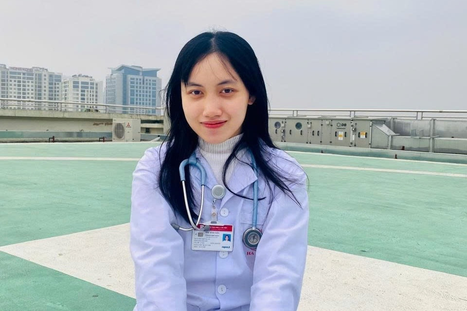 Nữ thủ khoa ‘siêu hiếm’ chọn bác sĩ nội trú chuyên ngành ung thư